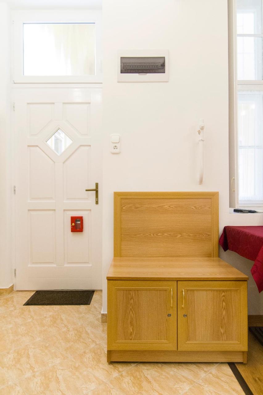 Authentic Akacfa Apartment 부다페스트 외부 사진